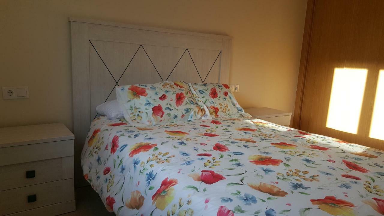 El Hogar De Frida Apartment Ourense Luaran gambar